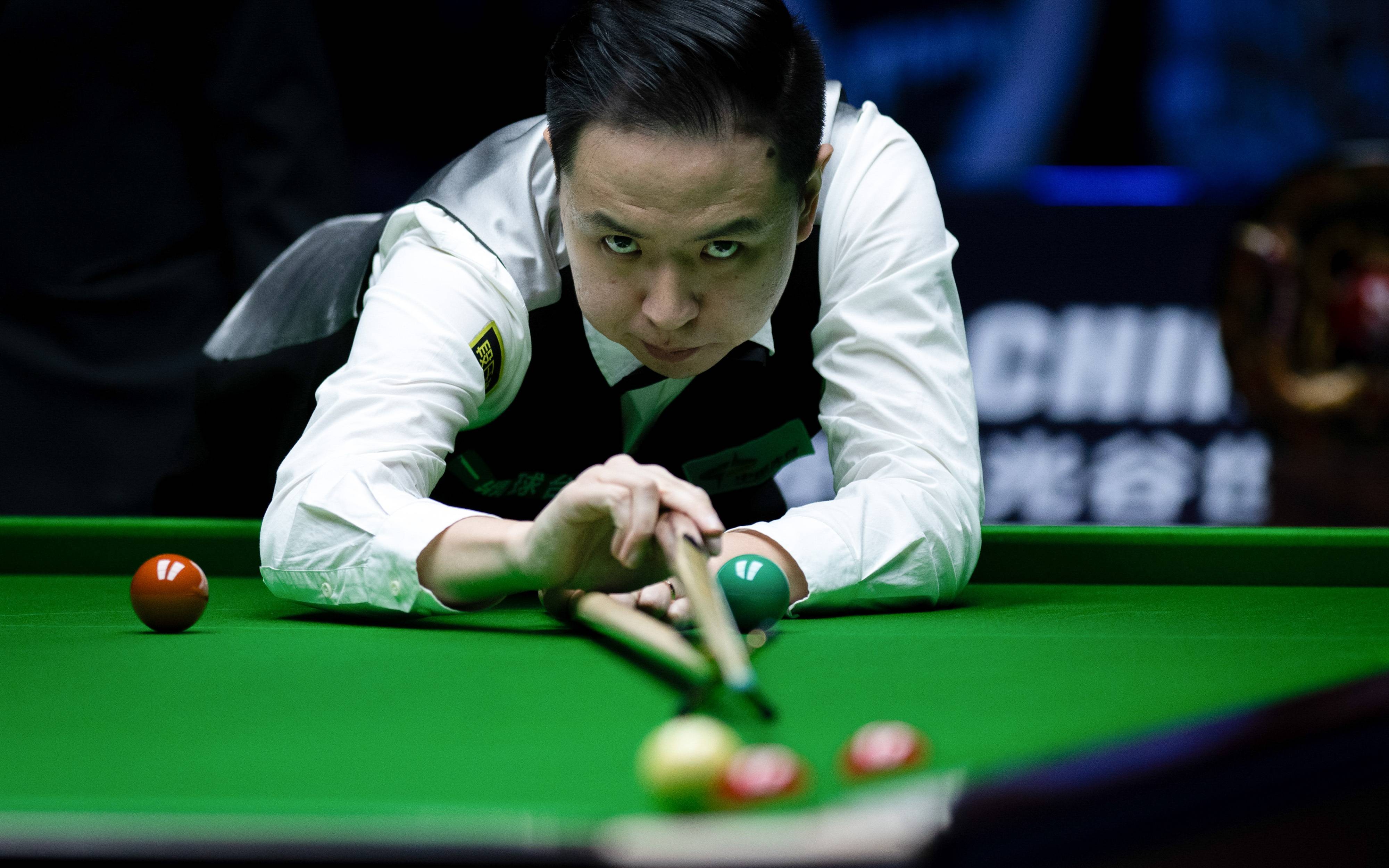 深刻地反思 深刻地反思