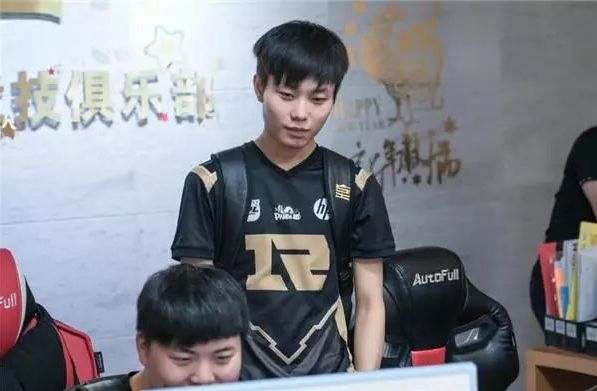 保持竞争力 保持竞争力